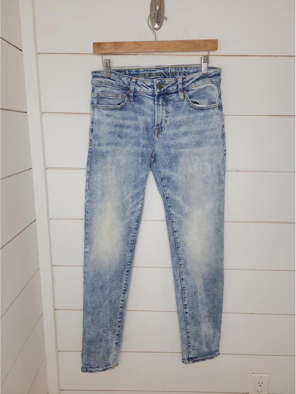 American Eagle Outfitters 29x30 blue acid washed skinny jeans